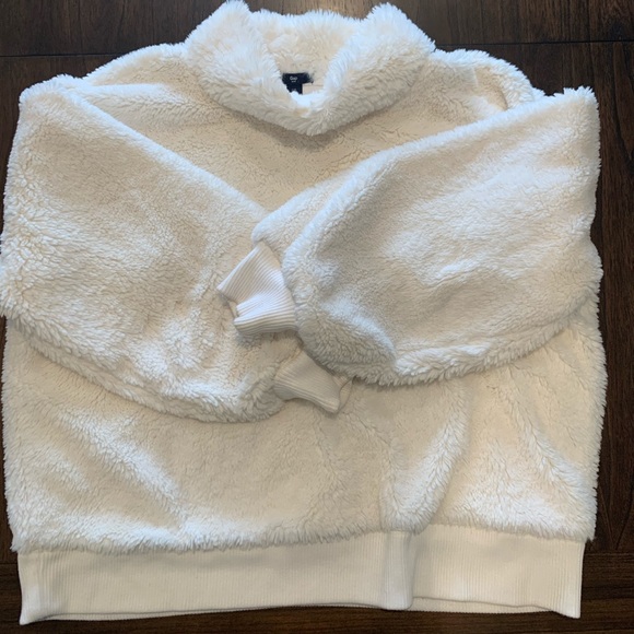 Gap XL Women’s Sherpa Mockneck Pullover Sweater - Picture 2 of 5